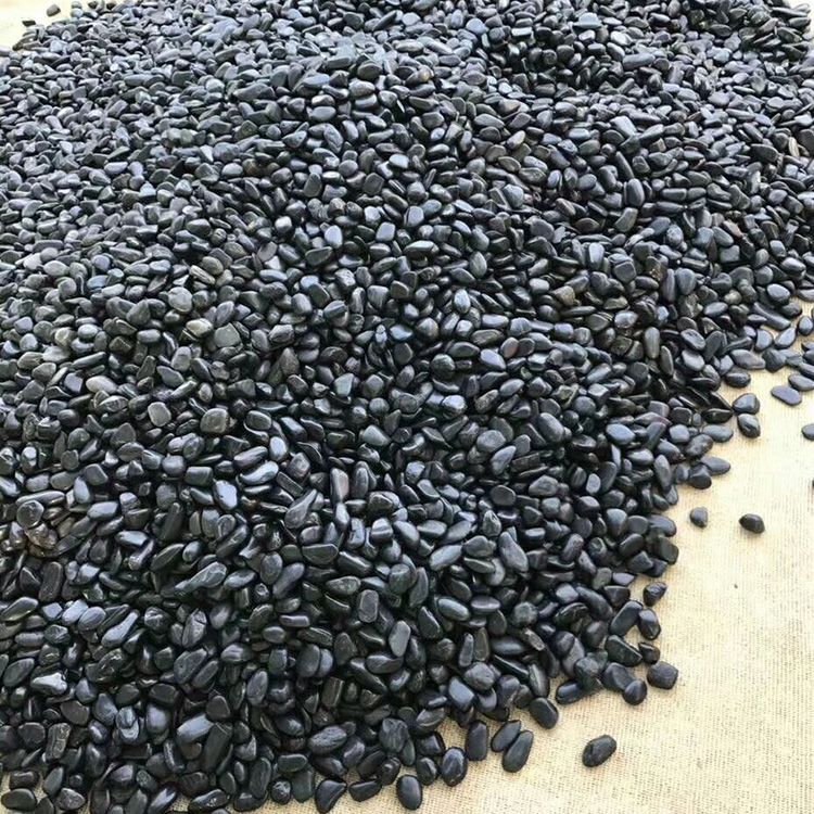 黑曜之韻 鵝卵石在景觀設(shè)計(jì)中的裝飾藝術(shù)